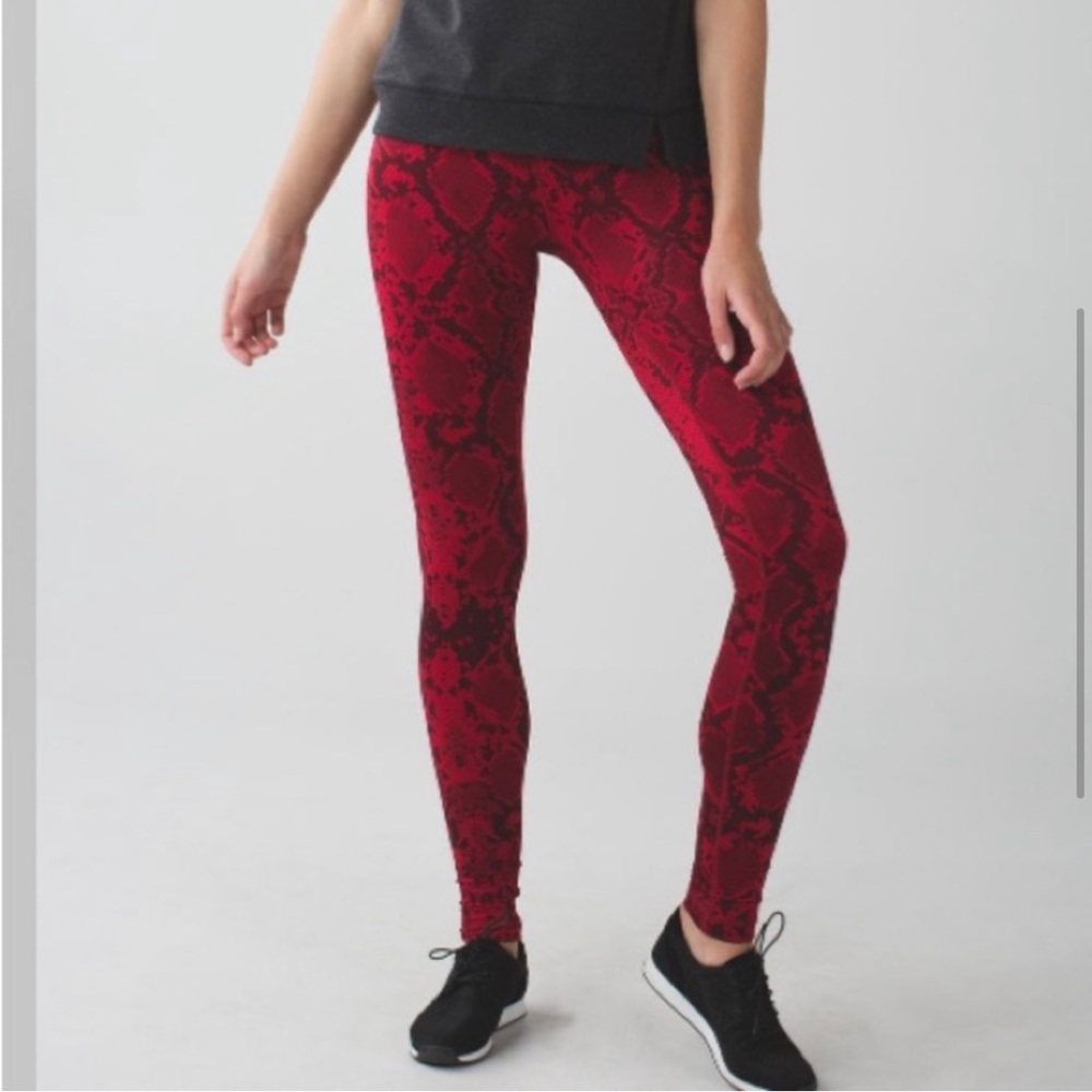 Lululemon high rise, full length - great condition!